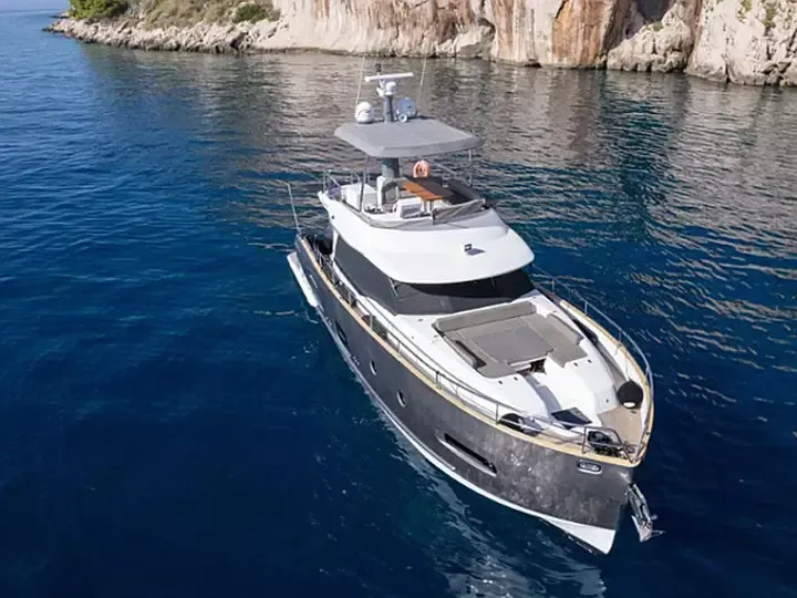 Azimut Magellano 53 | K