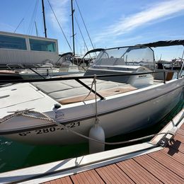 Beneteau Flyer 7 Sundeck | Garbi