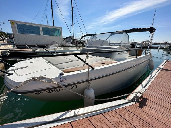 Beneteau Flyer 7 Sundeck | Garbi