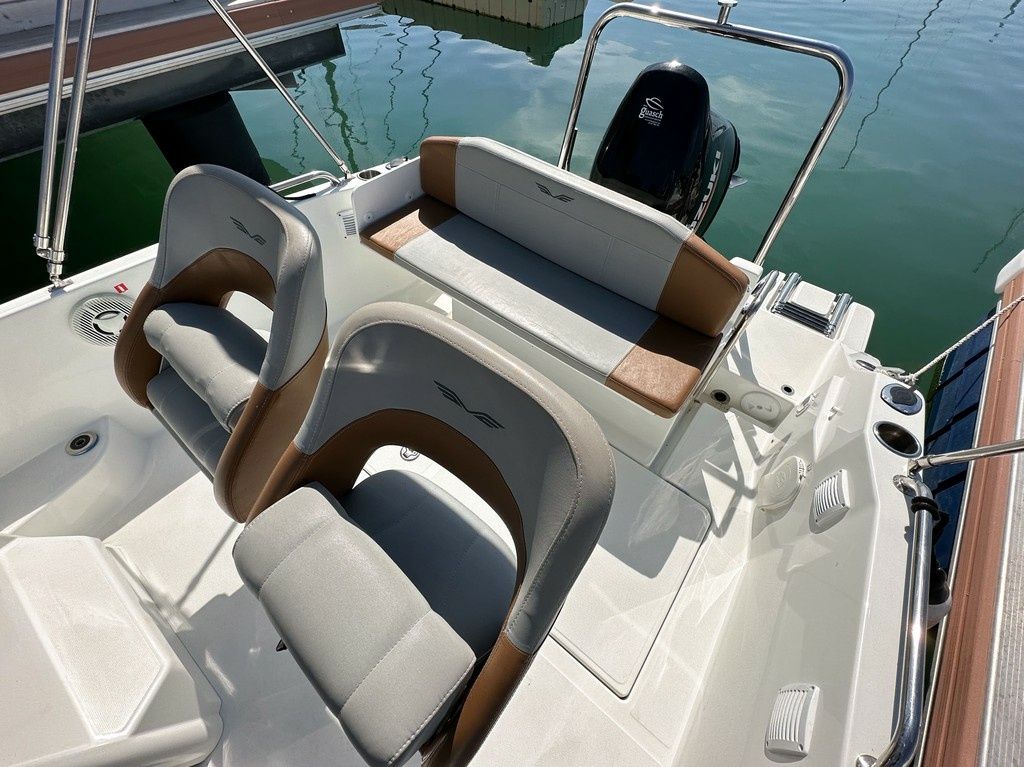 Beneteau Flyer 6 Sundeck | La Boleta