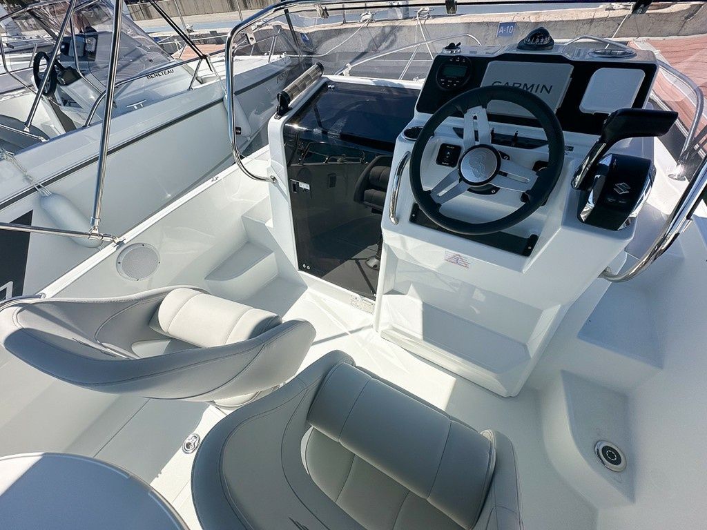 Beneteau Flyer 6 Sundeck | Ponent