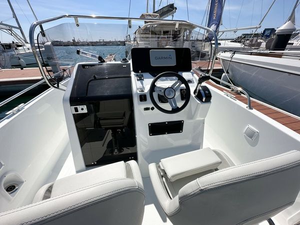 Beneteau Flyer 8 Spacedeck | Pepot