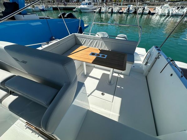 Beneteau Flyer 9 Sundeck | Mestral