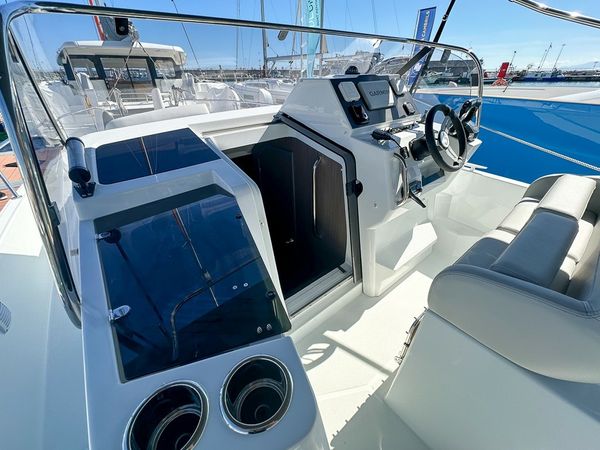 Beneteau Flyer 9 Sundeck | Mestral