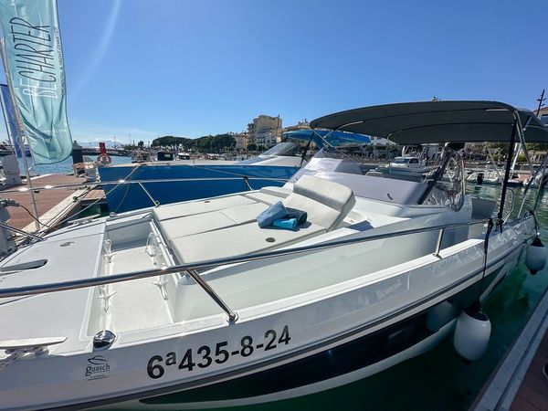 Beneteau Flyer 9 Sundeck | Mestral