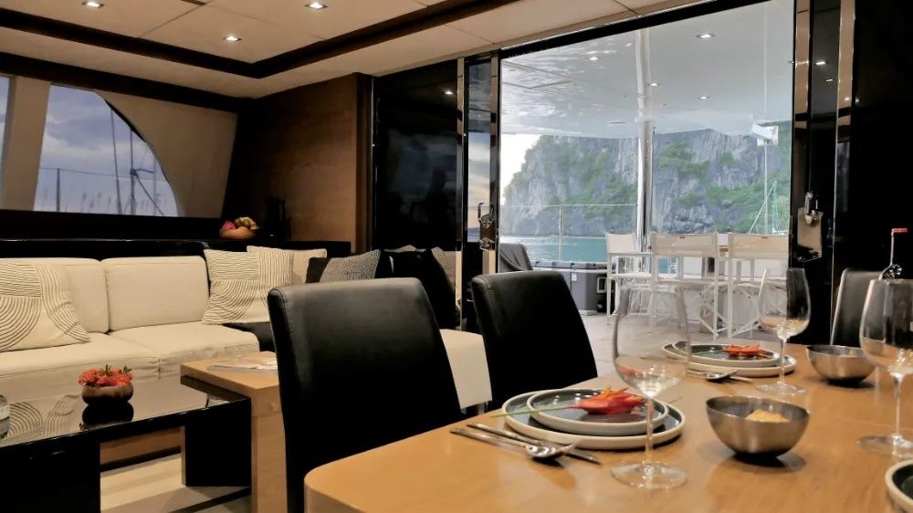 Sunreef 60 | Southern Lights