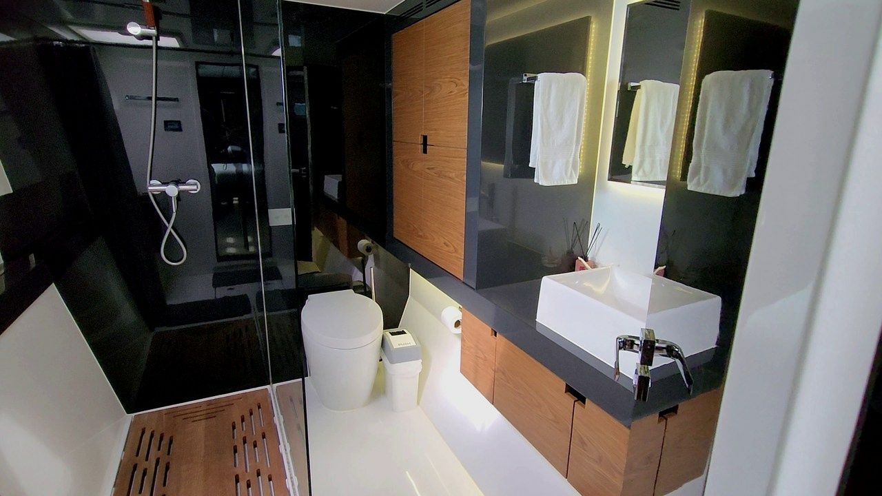 Sunreef 60 | Southern Lights