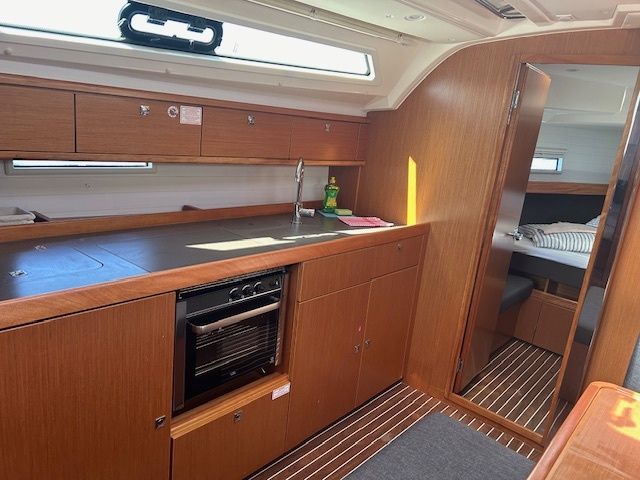 Bavaria Cruiser 41 | Barbera