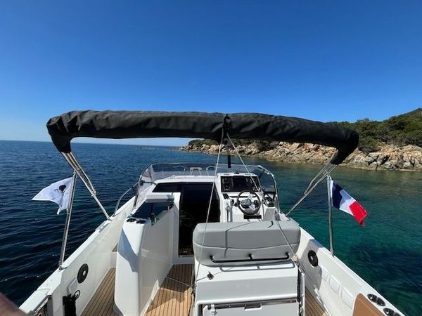 Beneteau Flyer 9 Sundeck | Bel Air 2