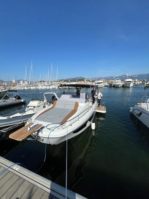 Beneteau Flyer 9 Sundeck | Bel Air 2