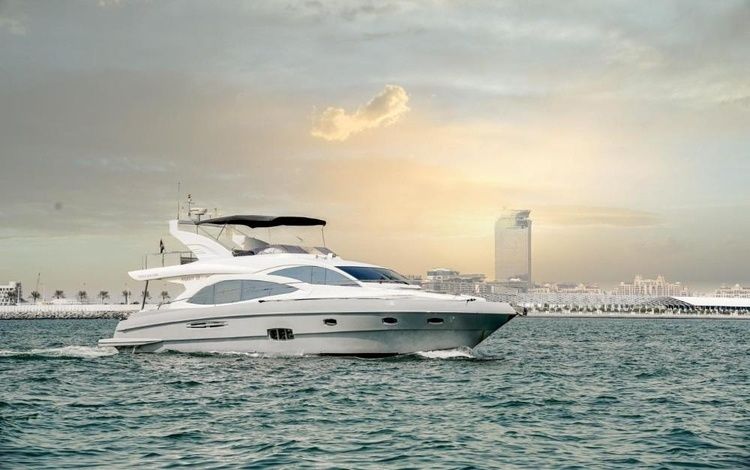 Gulf Craft Majesty 59 | The Crown