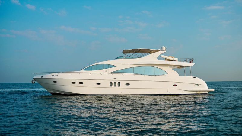 Gulf Craft Majesty 88 | Hamdan 2