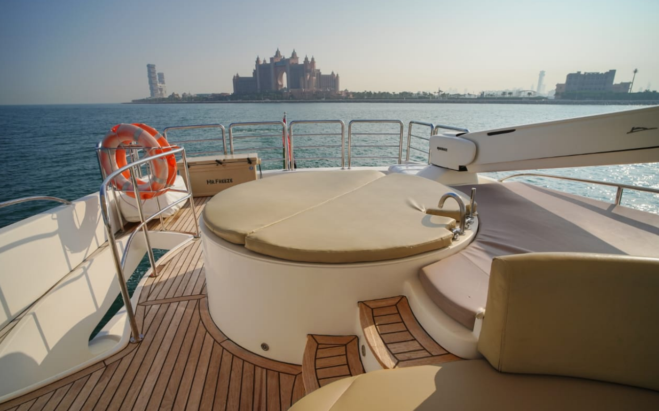 Gulf Craft Majesty 88 | Hamdan 2
