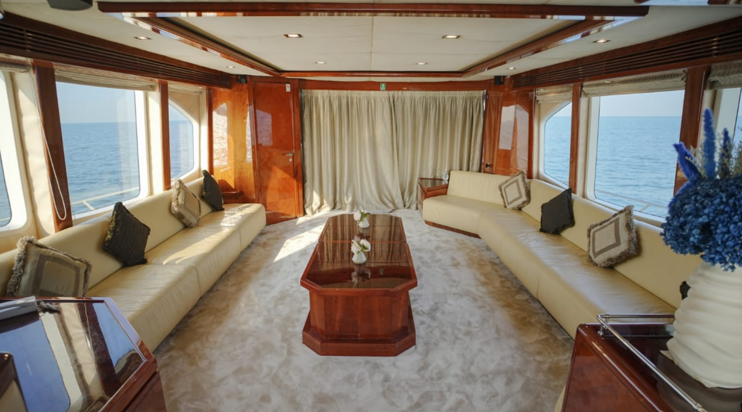 Gulf Craft Majesty 88 | Hamdan 2