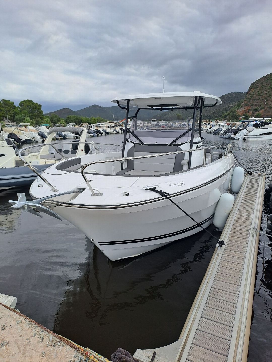 Jeanneau Cap Camarat 9.0 CC | Muna