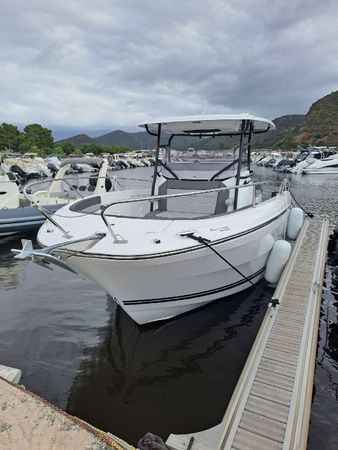 Jeanneau Cap Camarat 9.0 CC | Muna