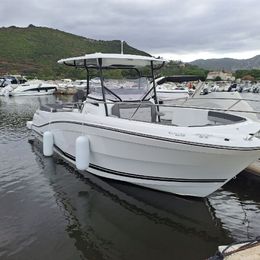 Jeanneau Cap Camarat 9.0 CC | Muna