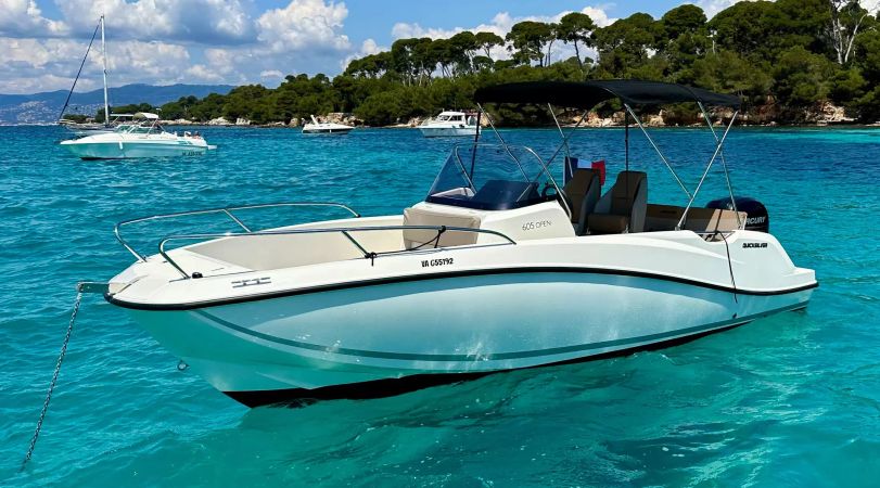 Quicksilver Activ 605 Open | Seaside