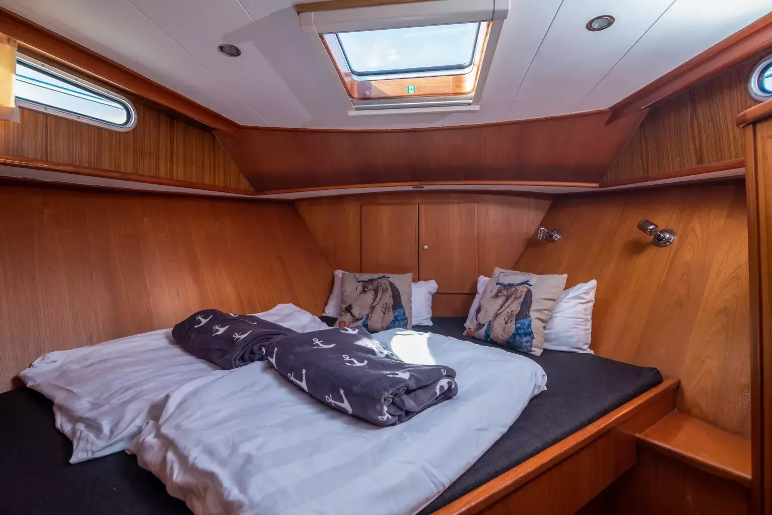 Aqua Yacht 1200 | Siva