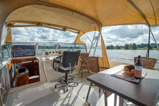 Aqua Yacht 1200 | Siva