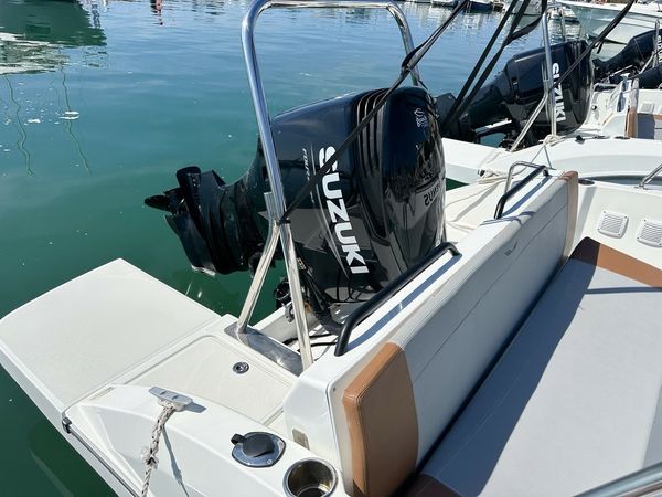 Beneteau Flyer 8 Sundeck | Bitelchus