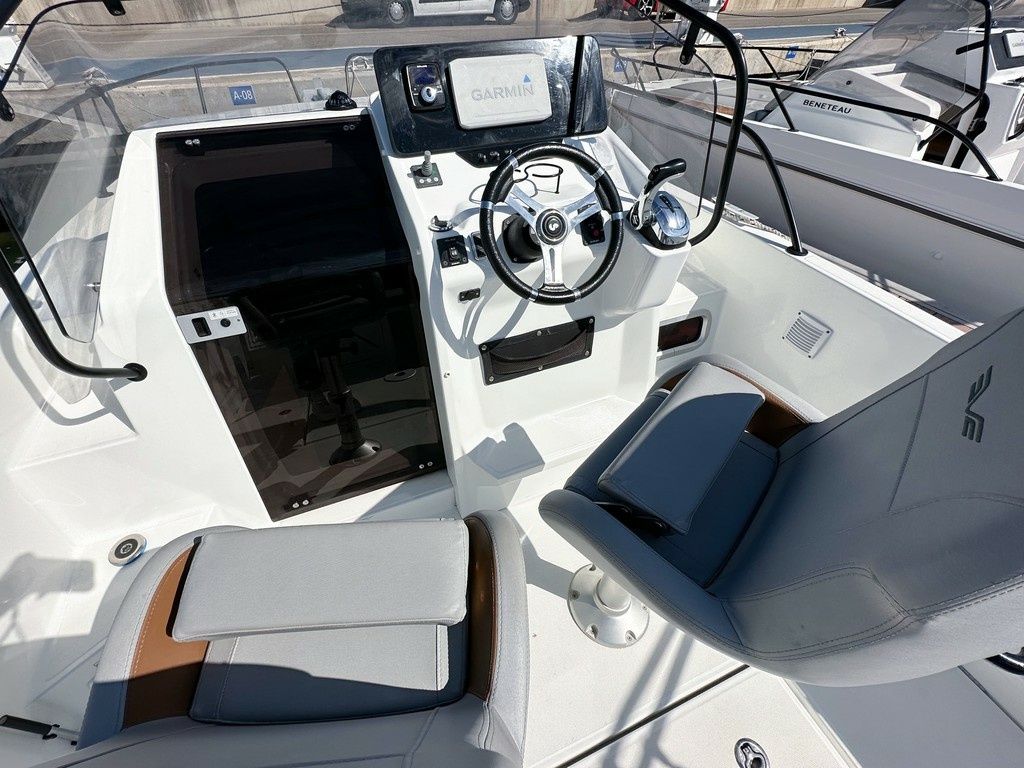 Beneteau Flyer 8 Sundeck | Bitelchus