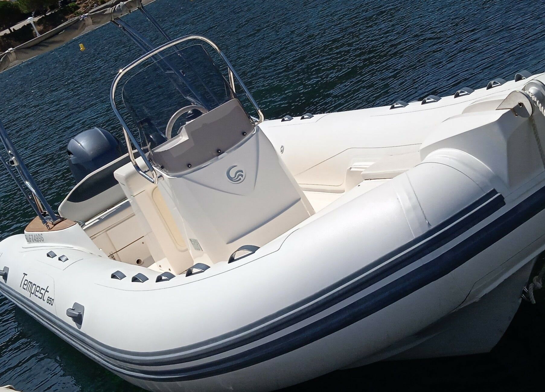 Capelli Tempest 650 | Lylo