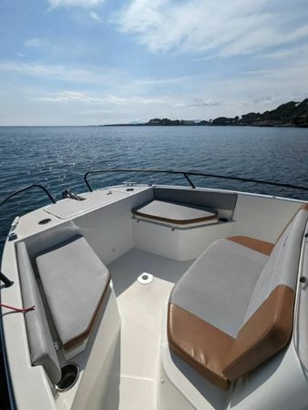 Beneteau Flyer 7 Spacedeck | Gian & Chris