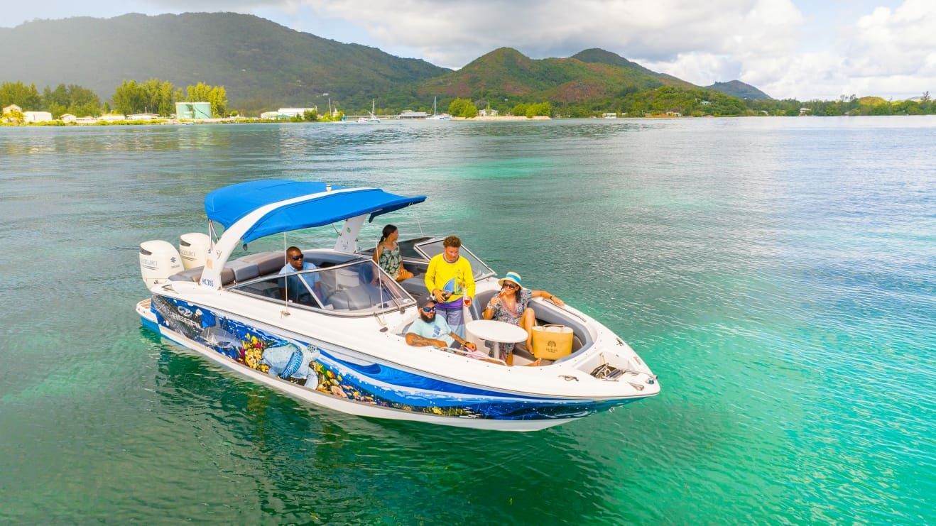 Regal 2700 | Princess Sandra