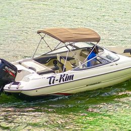 Stingray 204 | Ti-Kim