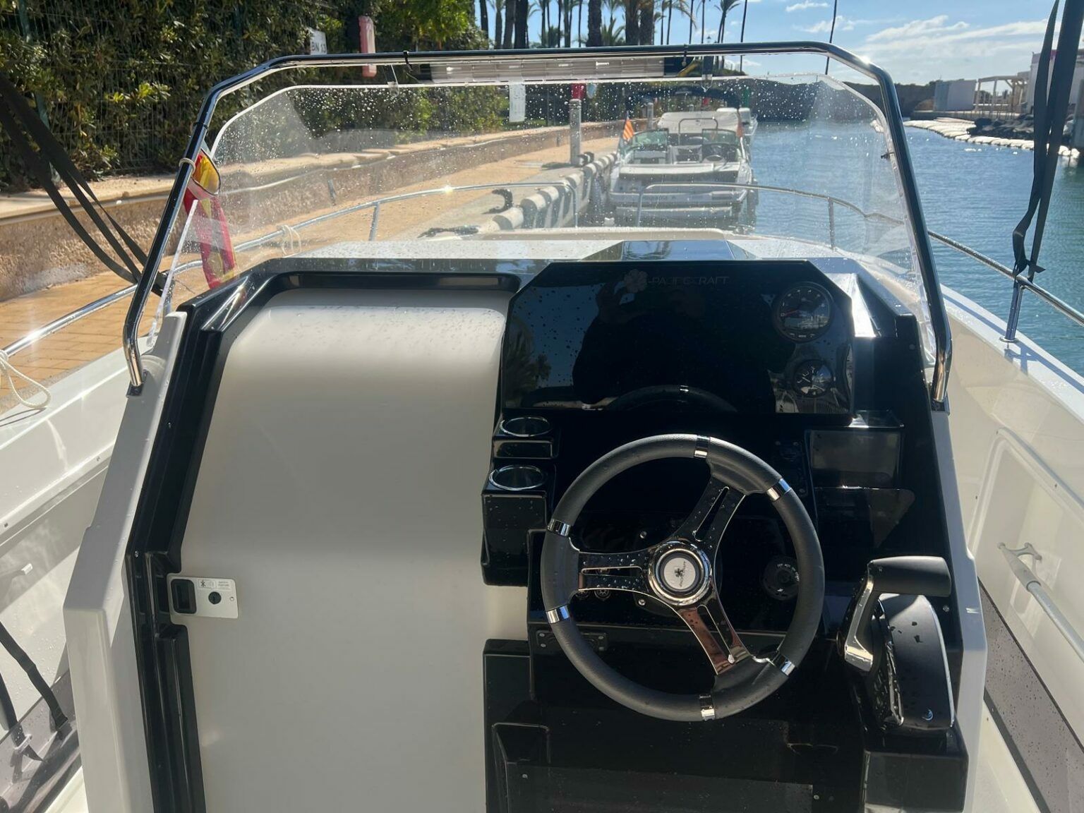 Pacific Craft 750 Open | Handfort 3