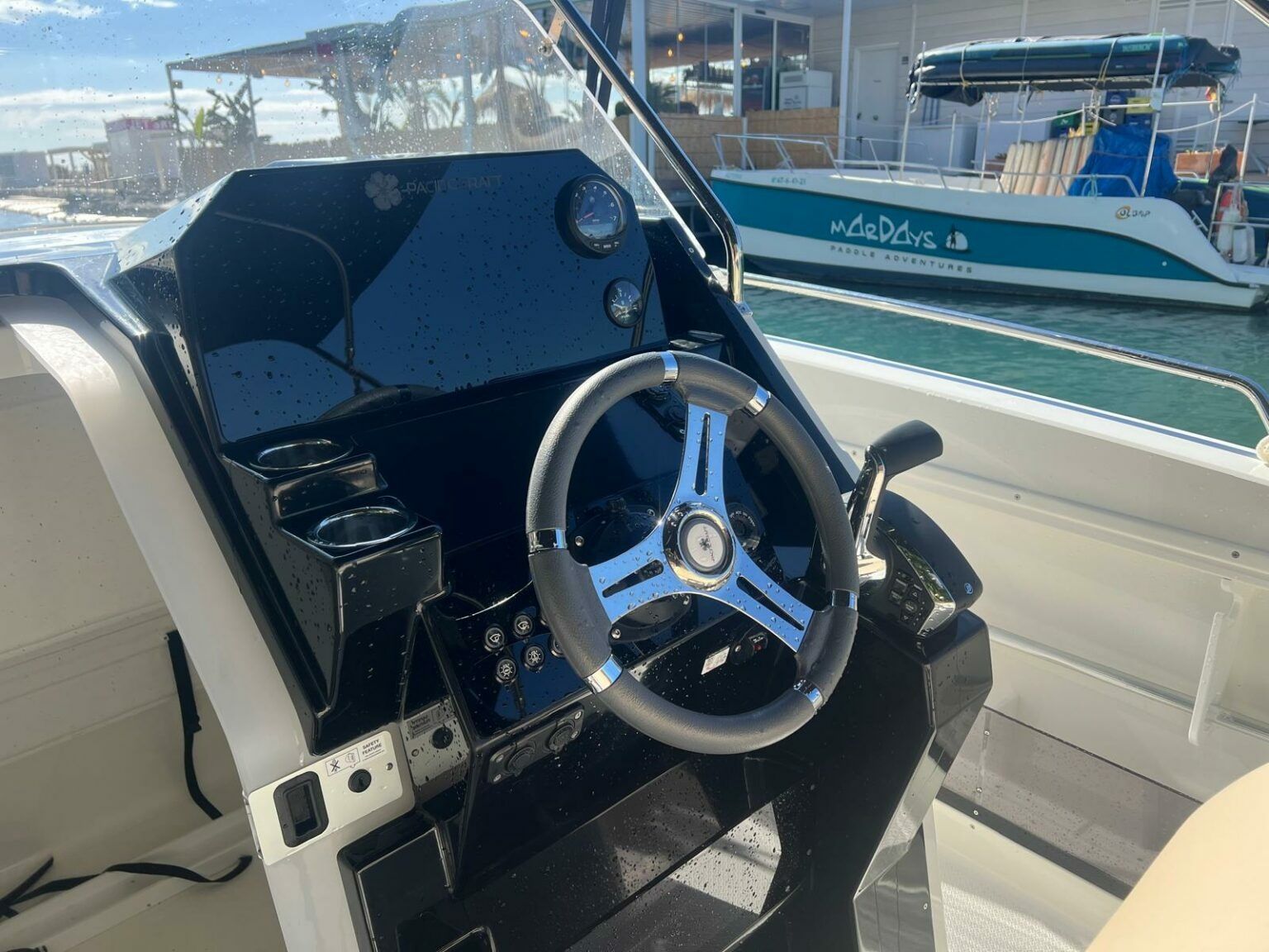 Pacific Craft 750 Open | Handfort 3