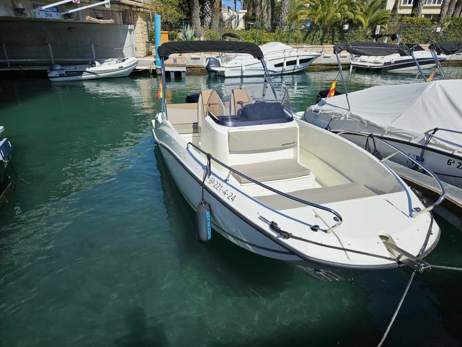 Quicksilver 605 Activ | Q Trece