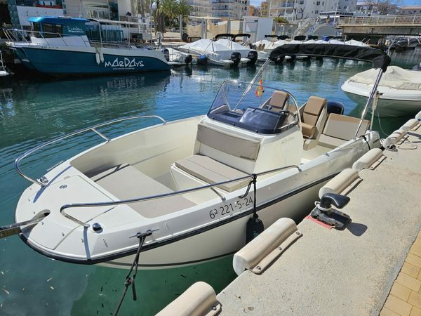 Quicksilver 605 Activ | Q Quince