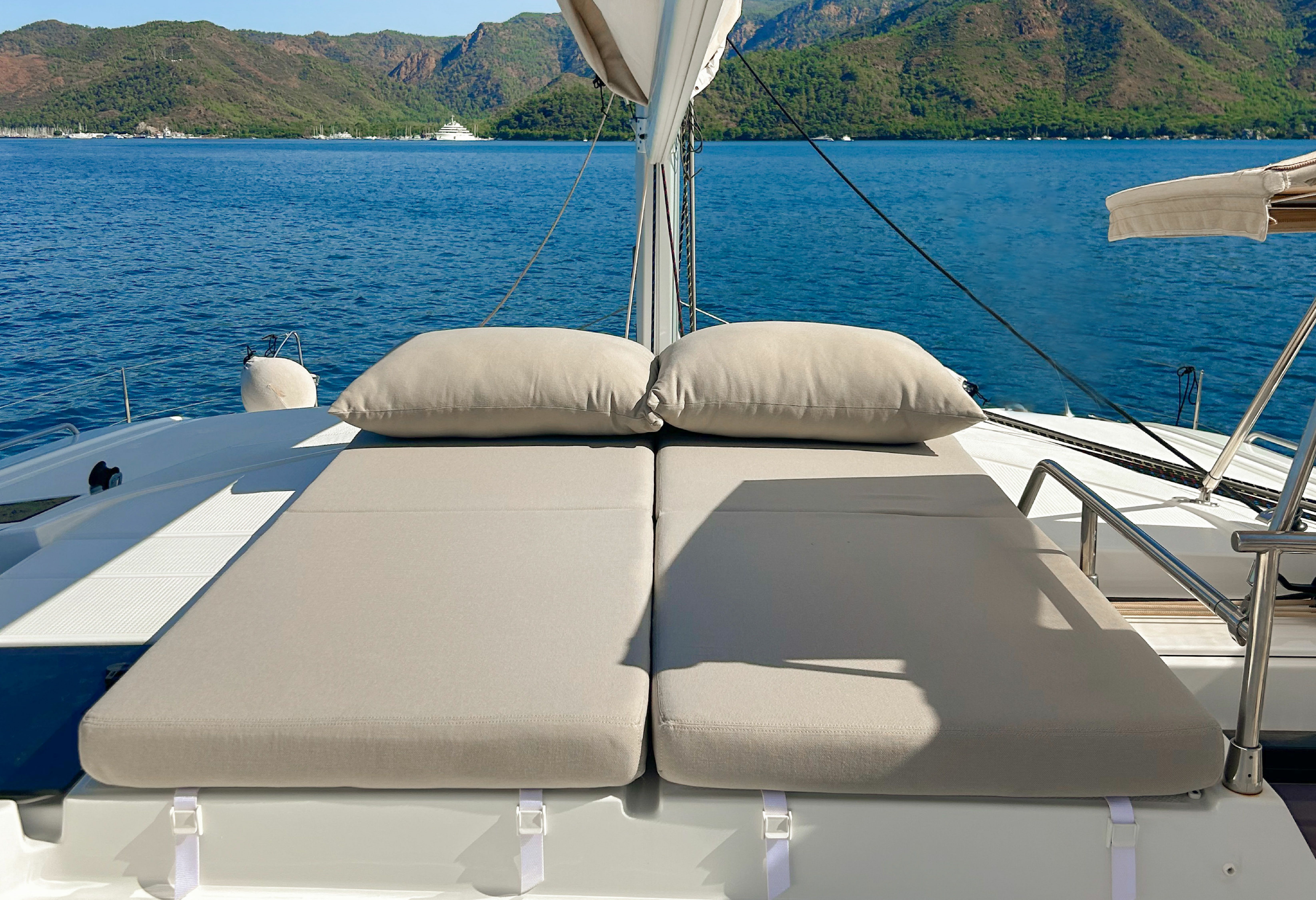 Fountaine Pajot Tanna 47 | Angara