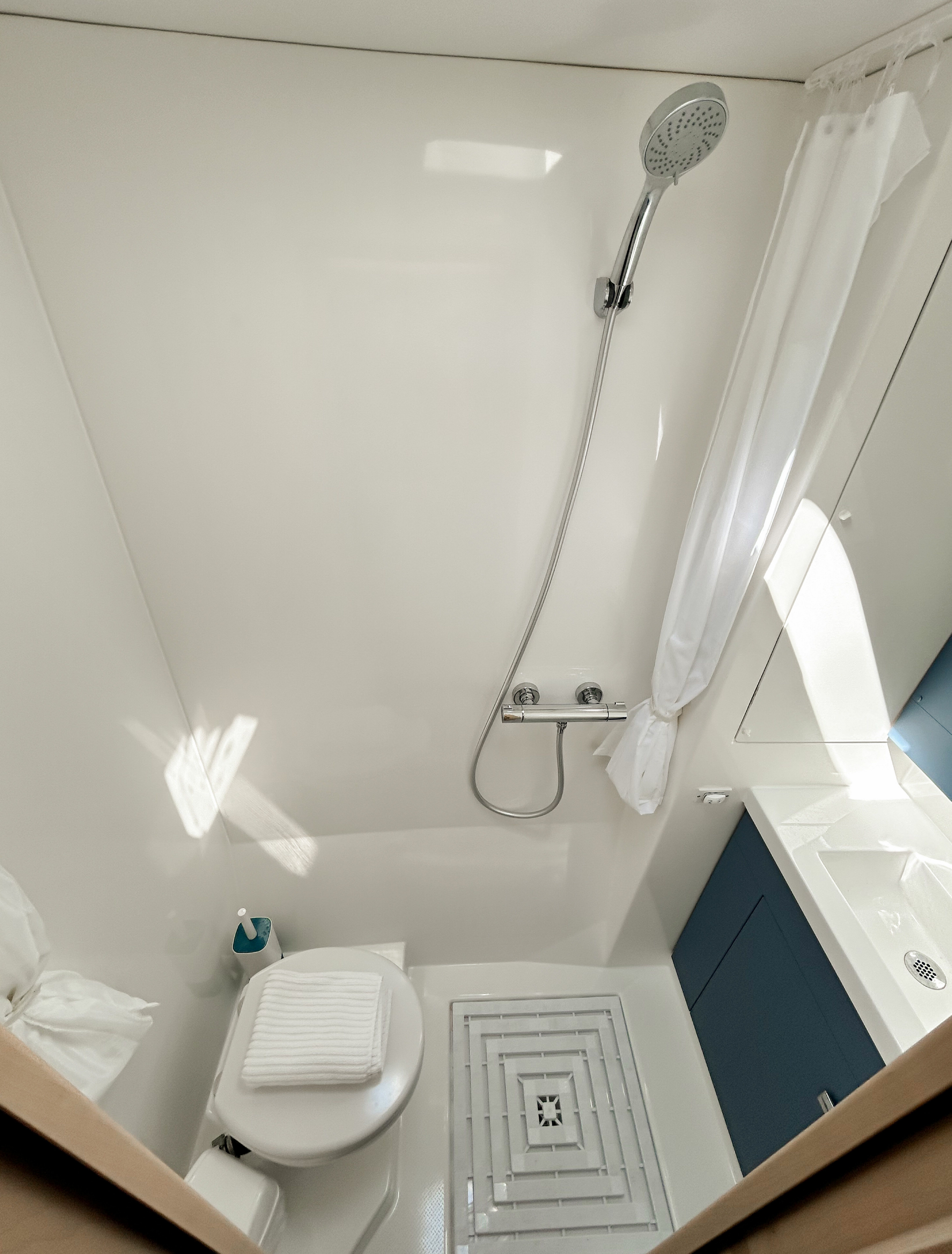Fountaine Pajot Tanna 47 | Angara