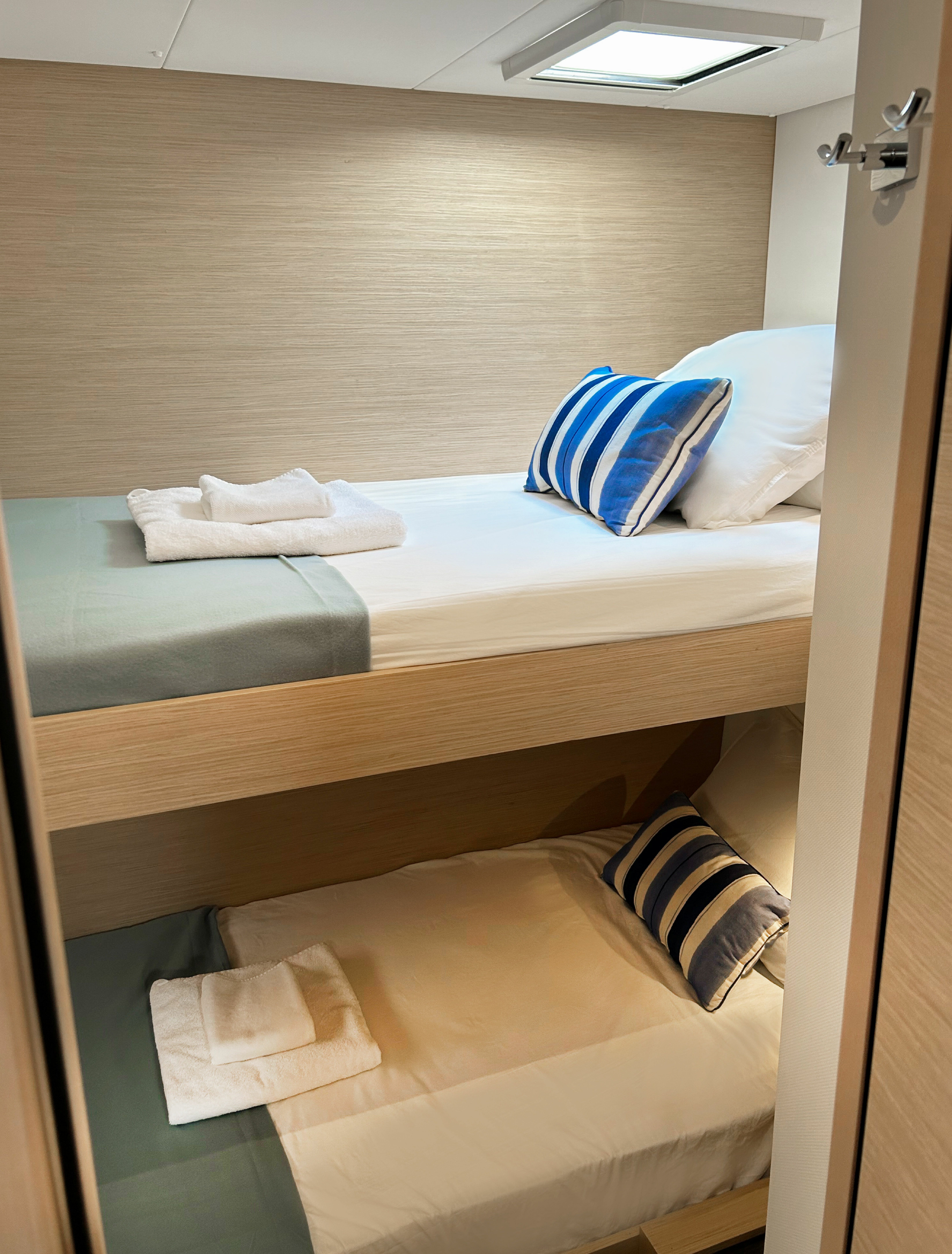 Fountaine Pajot Tanna 47 | Angara