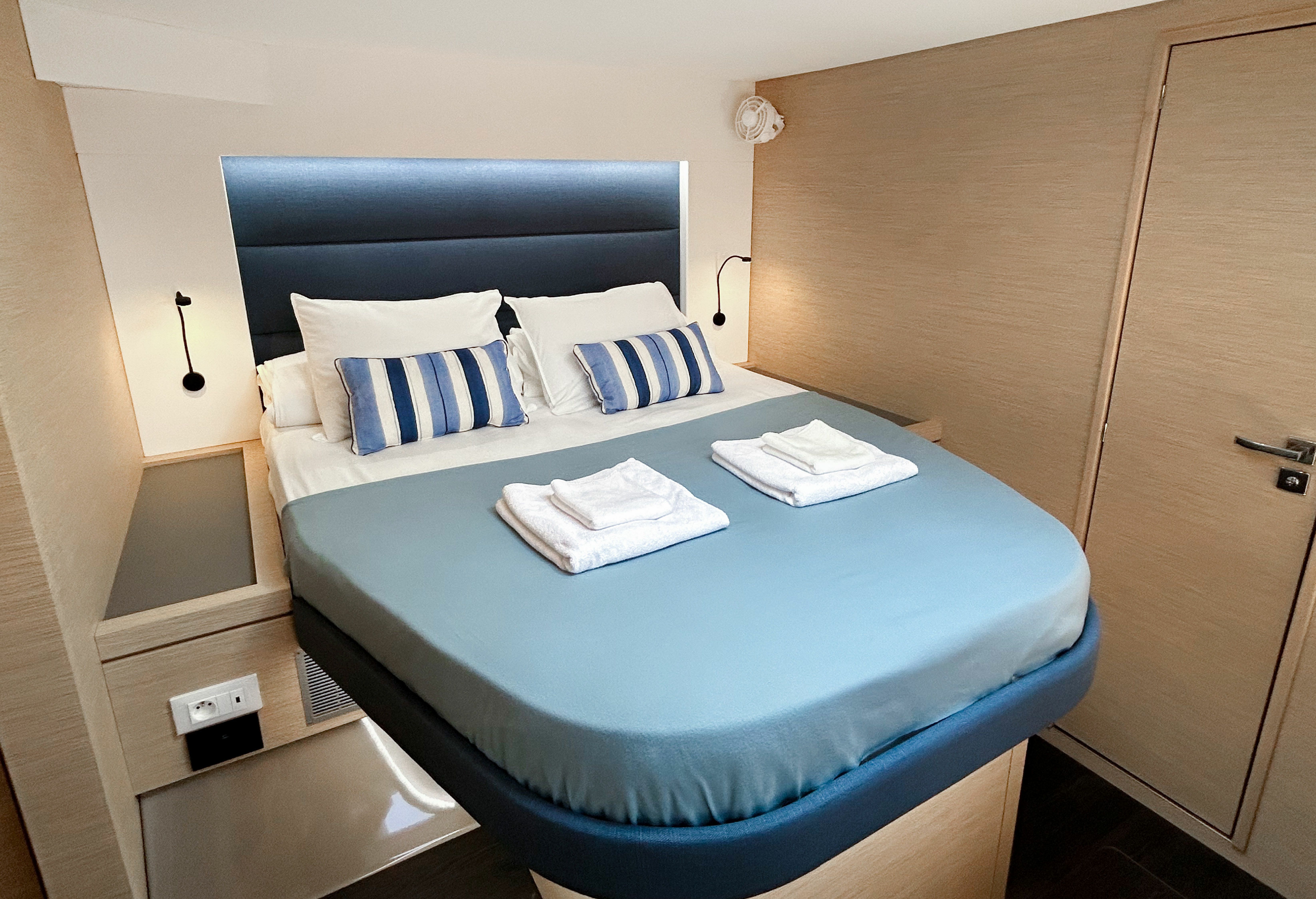 Fountaine Pajot Tanna 47 | Angara