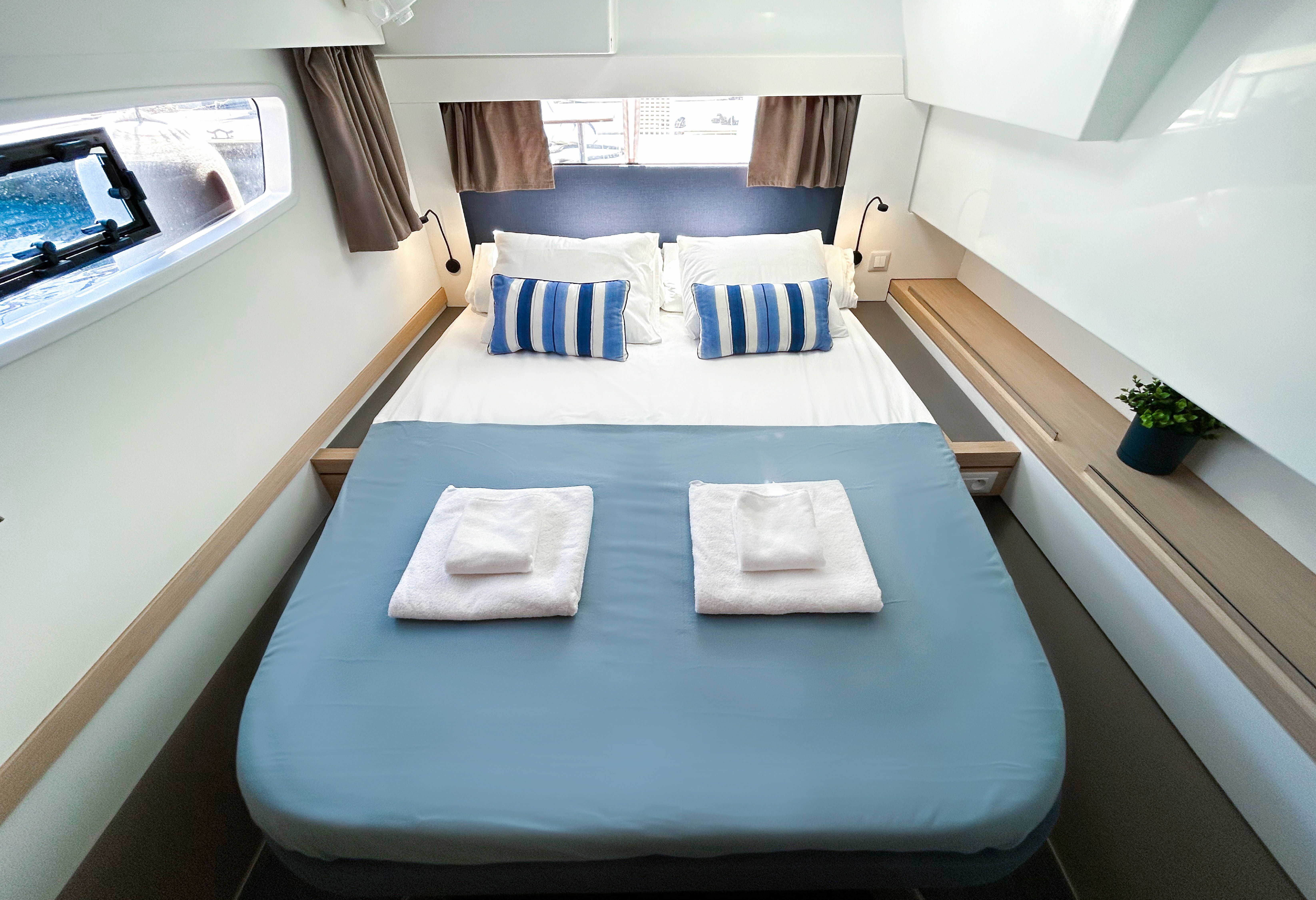 Fountaine Pajot Tanna 47 | Angara