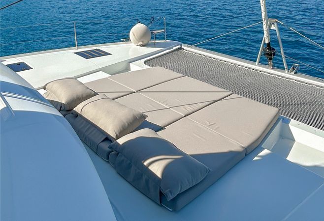 Fountaine Pajot Tanna 47 | Angara