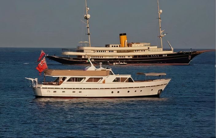 Dagless Ambassador | Deramore