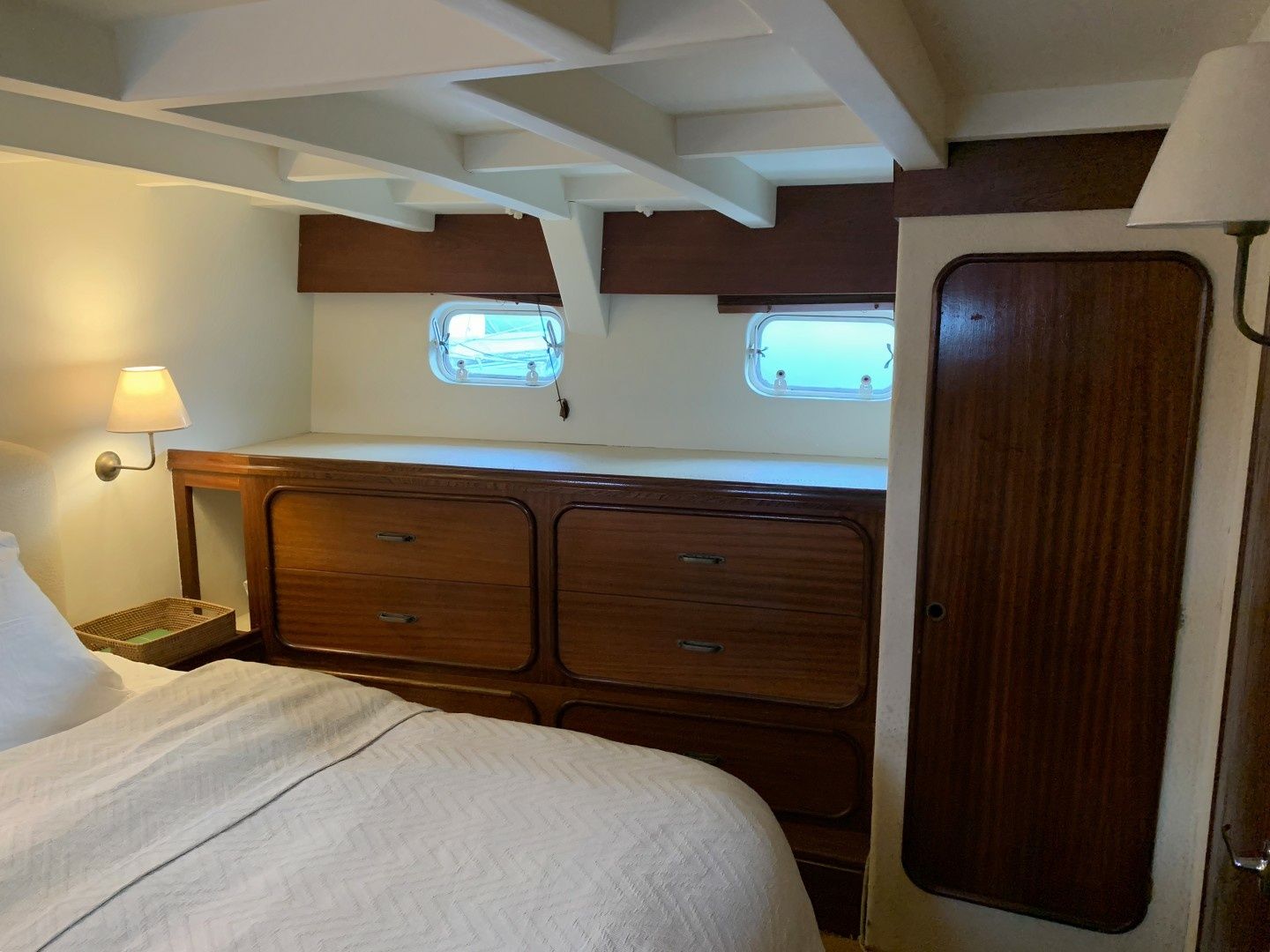 Dagless Ambassador | Deramore