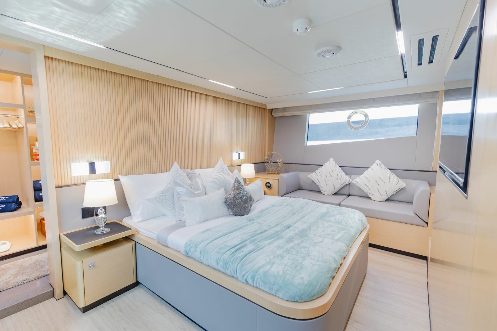 Custom Built 62 | Gala