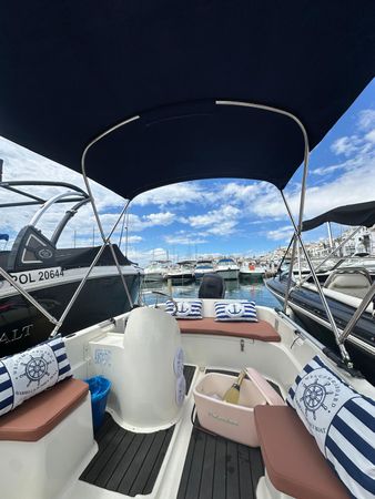 Quicksilver 410 | 15