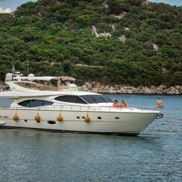 Ferretti 760 | Agl