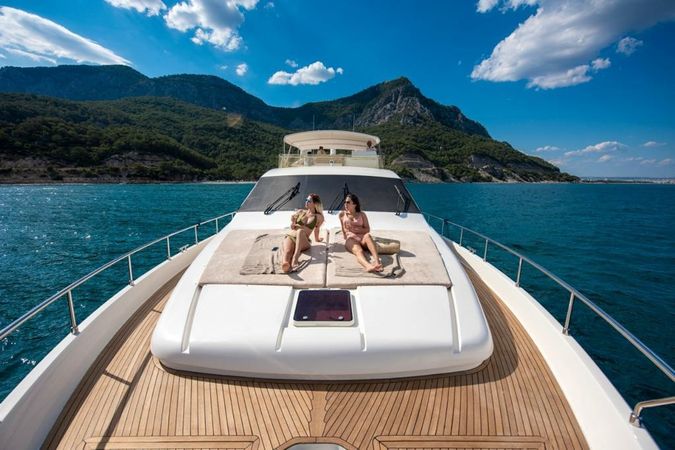 Ferretti 760 | Agl
