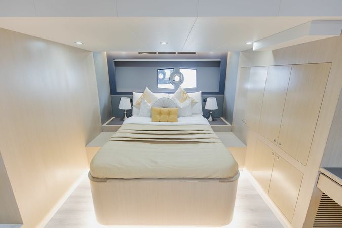 Custom Built 52 | Viva