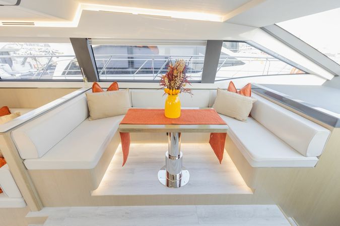 Custom Built 52 | Viva