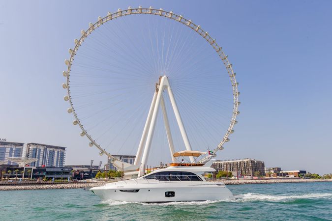 Custom Built 52 | Luna