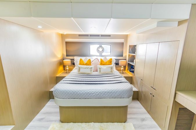 Custom Built 52 | Luna